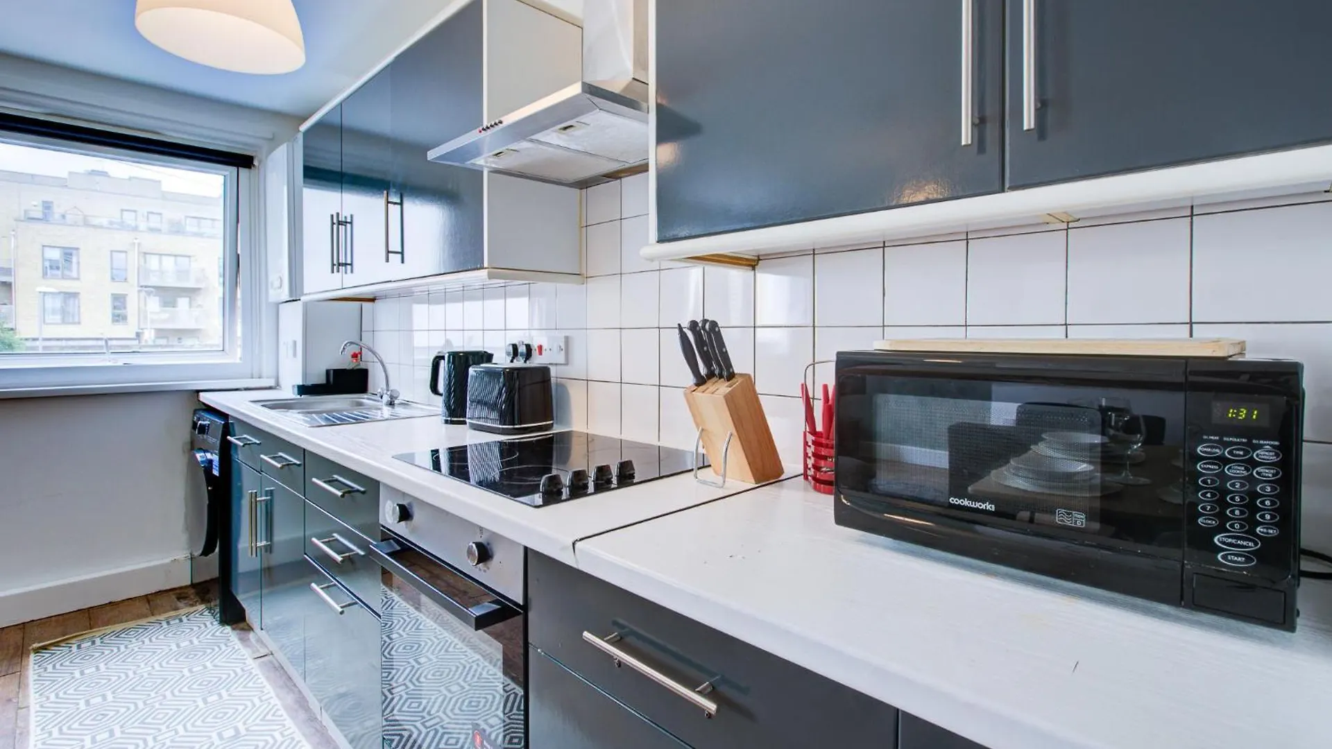 Charming & Cozy Apartment London